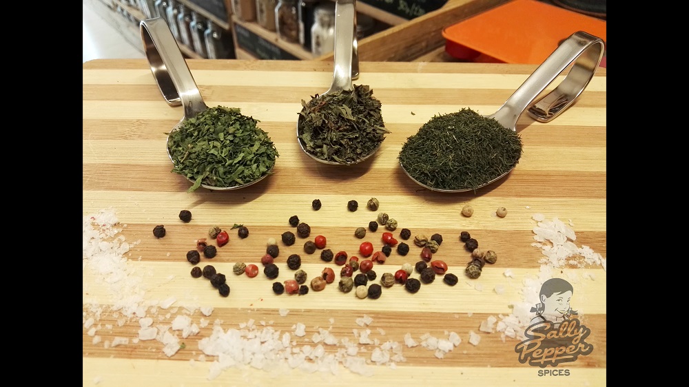 Sally Pepper. Especias para "Albóndigas de calabacín".Hierbabuena,Menta,Perejil,Eneldo,Sal y pimienta